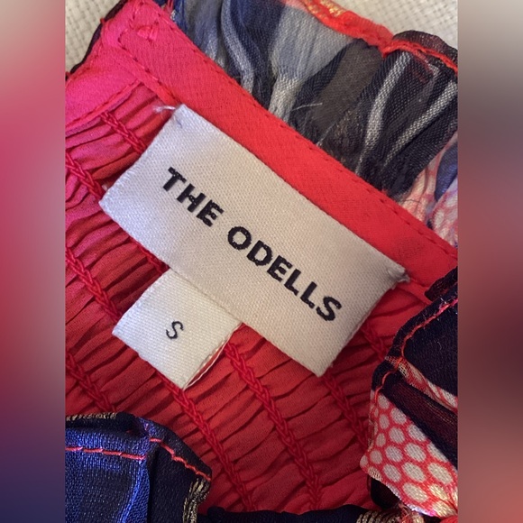 The Odells Metallic Mock Neck Long Sleeve Tiered Midi Cocktail Dress - Picture 6 of 6